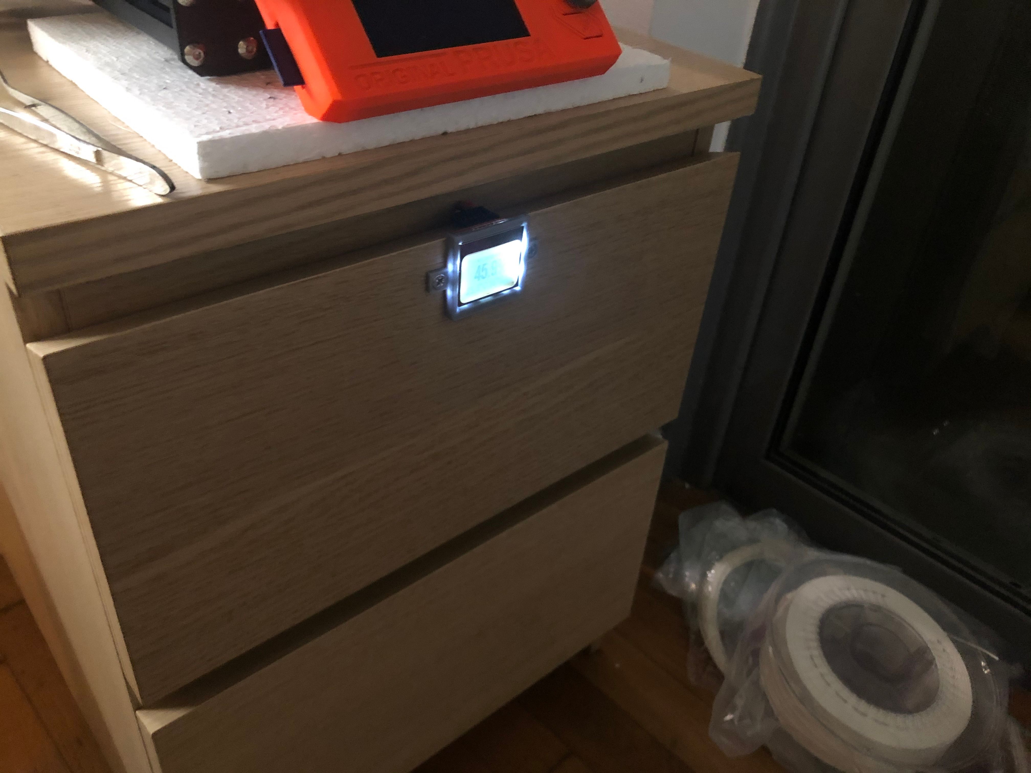 Dry your filaments in the drawer