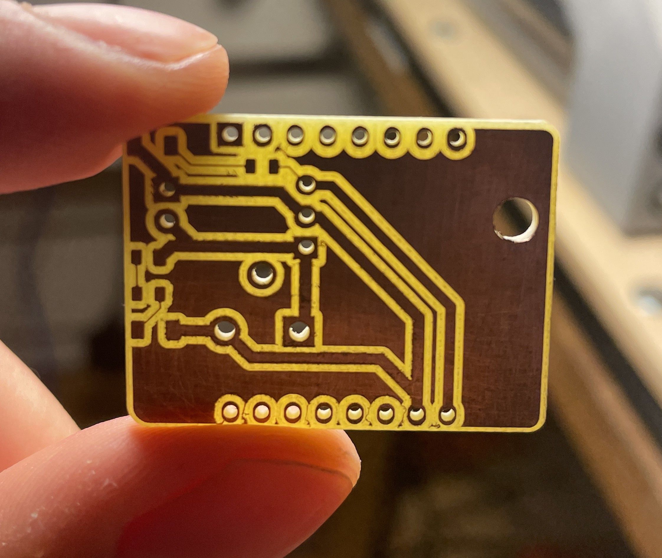 Making PCBs at home: Milling the first layer (and why you need it)